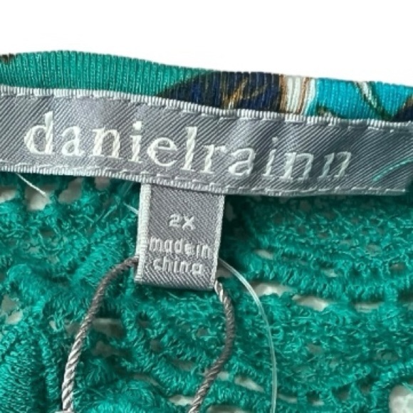 Daniel Rainn Sleeveless Fantine Crochet lace green floral cutout Top NEW Size 2X - Picture 10 of 15